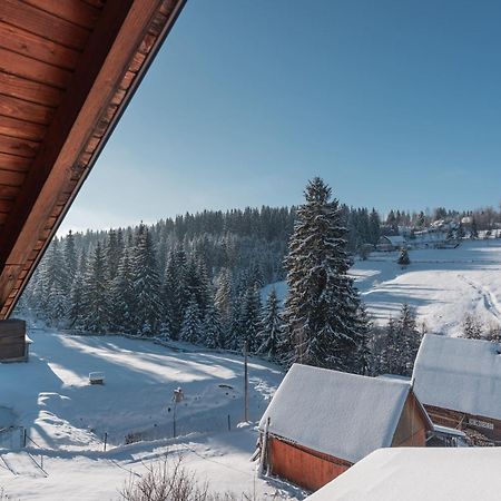 Гостьовий Дім "У Ані" Hotel Yablunytsya Bagian luar foto